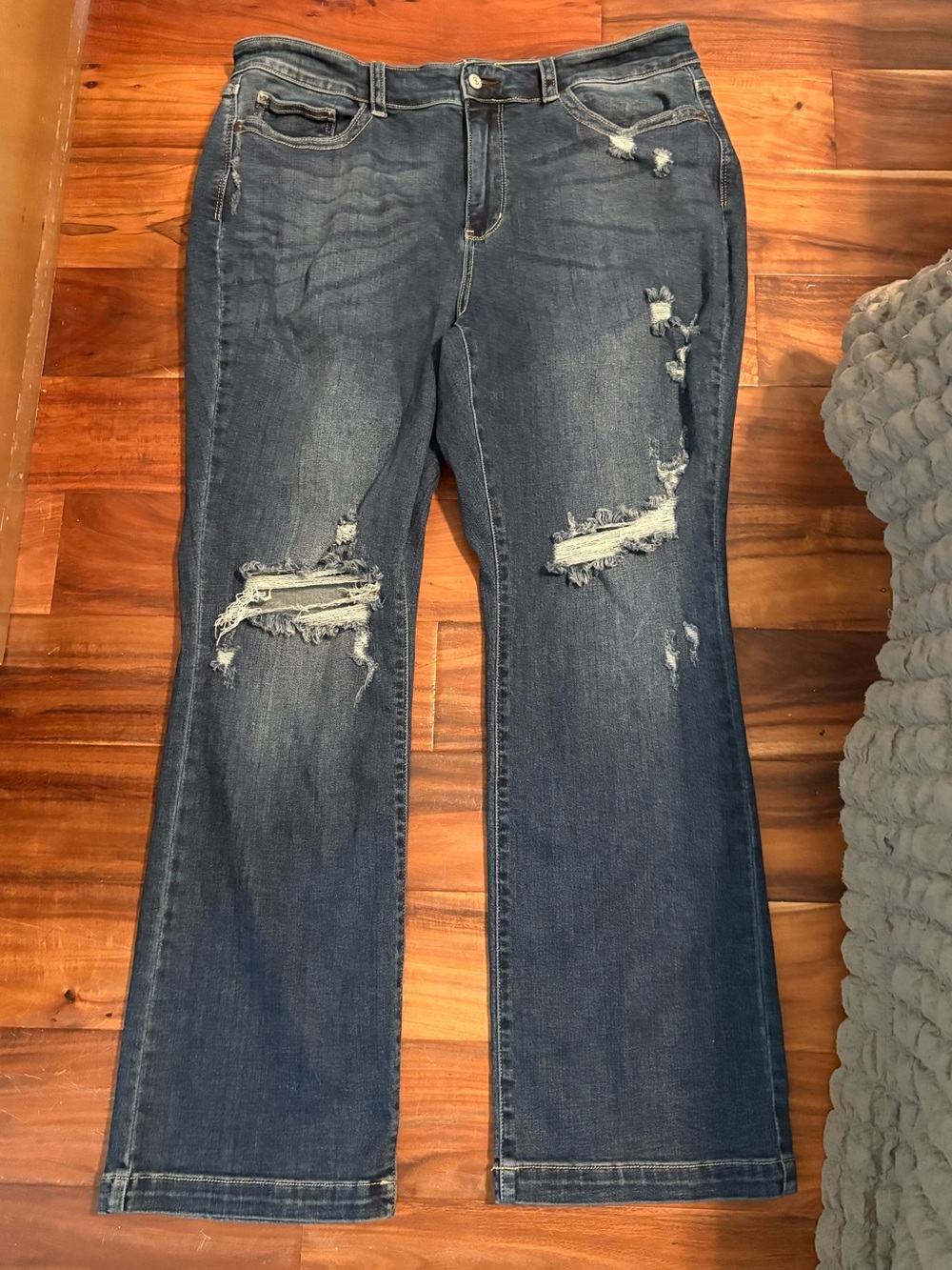 Judy Blue Bootcut Jeans Women’s 20W Dark Wash Distressed Stretch Plus (1242)